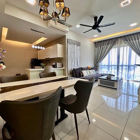 פטלין ג'איה Takuro Homestay מראה חיצוני תמונה