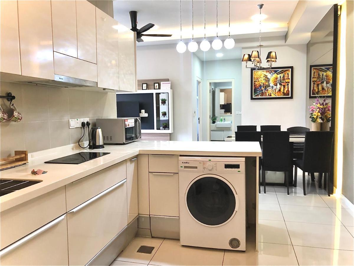 פטלין ג'איה Takuro Homestay מראה חיצוני תמונה